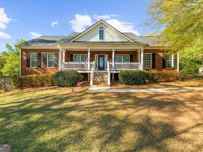 144 Manor Pl