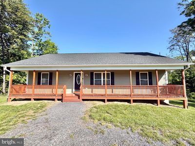 643 Pine Ridge Dr