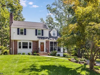 22 Sheridan Avenue
