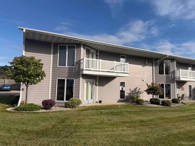 2000 Lake Shore Dr APT O