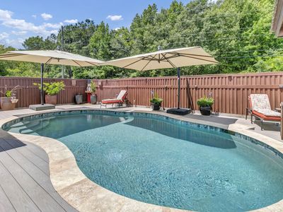 1202 Catbird Ct
