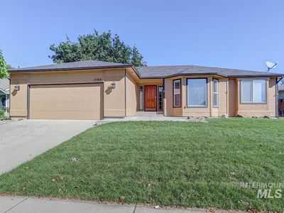 1560 E Falconrim Ct
