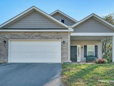 2029 Heys Ln