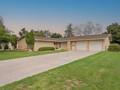 3817 Bellecrest Dr