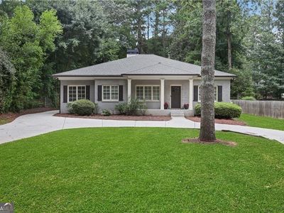 3252 Lavista Rd