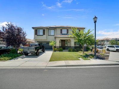 577 Sapphire Pkwy
