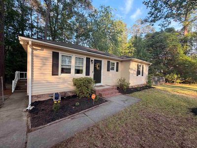13 Dresden Dr