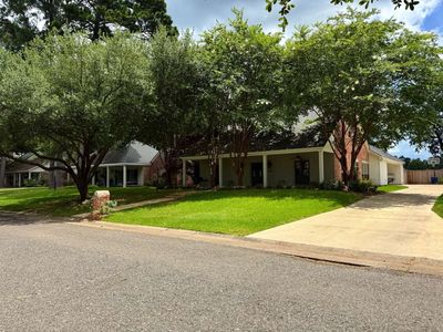 9092 Ferry Creek Dr