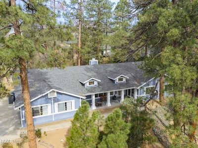 2390 Le Loup Dr