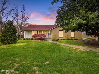 2001 Charlestown Pike