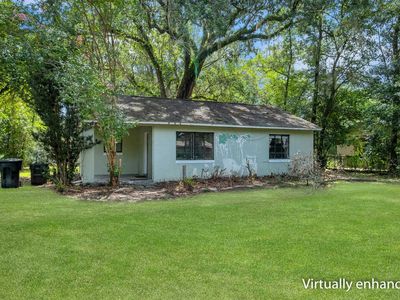 3822 Roswell Dr