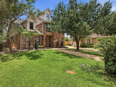 6265 Regina Ln
