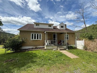 149 Bobak Rd