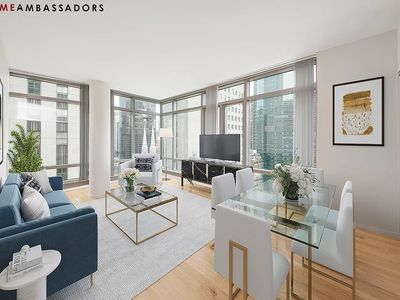 18 W 48th St APT 24B
