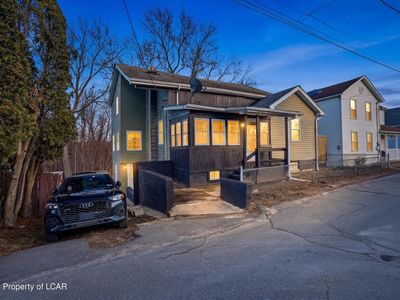 12 Kenley St