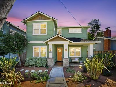 558 Coe Ave