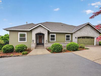 392 SW Dogwood Dr