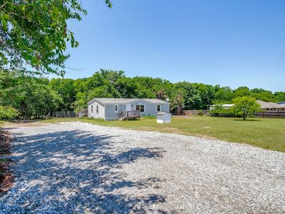 Property at 178 Valley Lake Ln, Springtown, TX