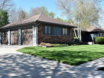 2113 Briardale Dr