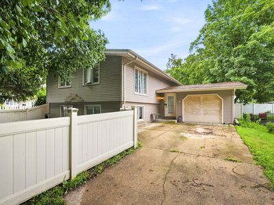 Property at 515 E High St, Morris, IL