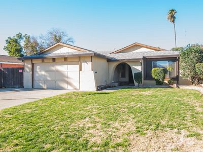 7894 Valley Green Dr