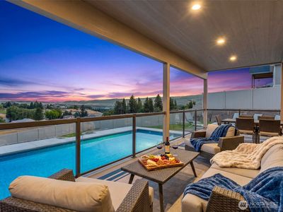 854 Autumn Crest Drive