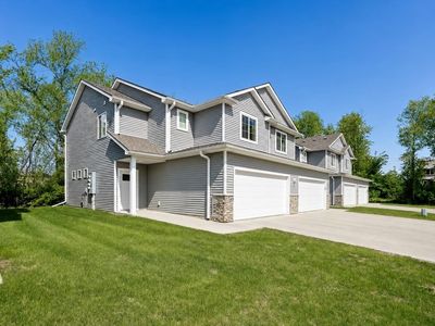 260 Amberwood Dr