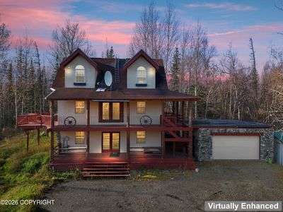 2300 N Laurel Dr
