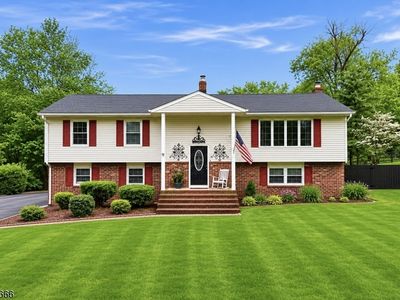 18 Reger Rd