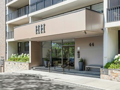 44 Strawberry Hill Avenue APT 12F