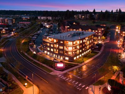 1579 W Riverstone Dr #304