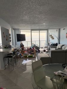 6301 Collins Ave APT 2908