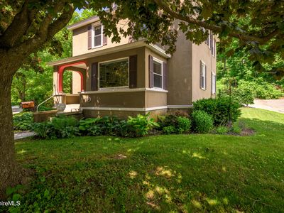 75 Housatonic St