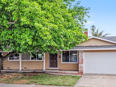 5438 Farina Ln