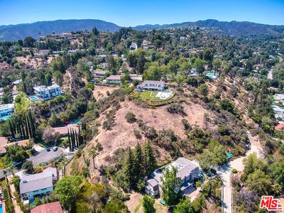 Property at 4491 La Barca Dr, Tarzana, CA