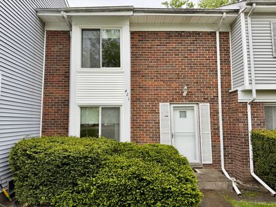 421 Standish Ct