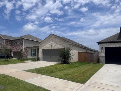 27310 Clear Breeze Dr