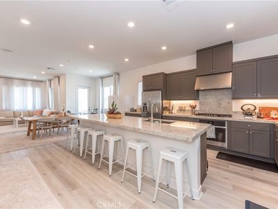 1884 S Westside Dr #52