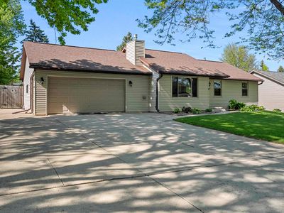 2545 Wildflower Row