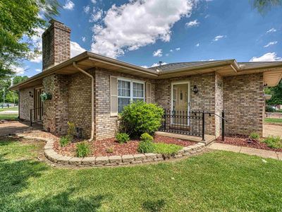 3802 Maxwell Ct