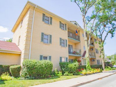 6565 W Belmont Ave APT 104N