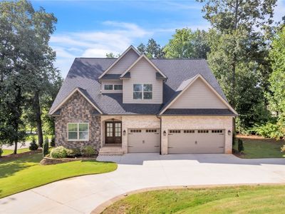 116 Viaroma Dr