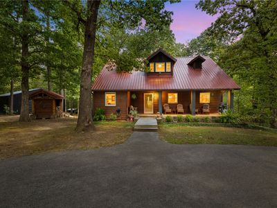 16176 Walnut Trce