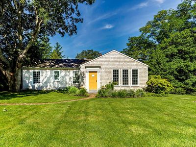 11 Sims Ave