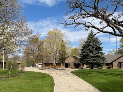 22255 Babcock Ave