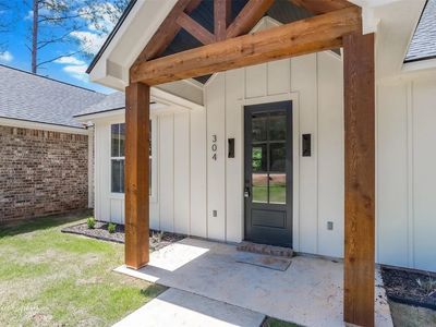 304 Lake Rd