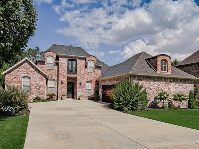5203 S Sloan Cir