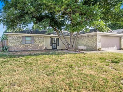 6744 Arroyo Dr