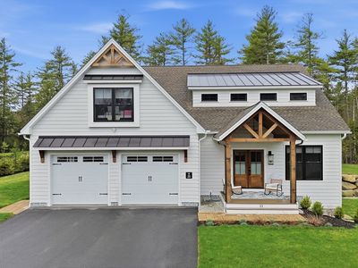 33 Andel Ave