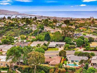 5877 Soledad Mountain Rd